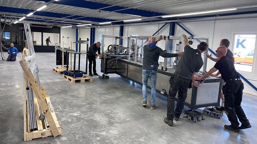 De verhuizing was een hele klus maar inmiddels staat alles op de plek.