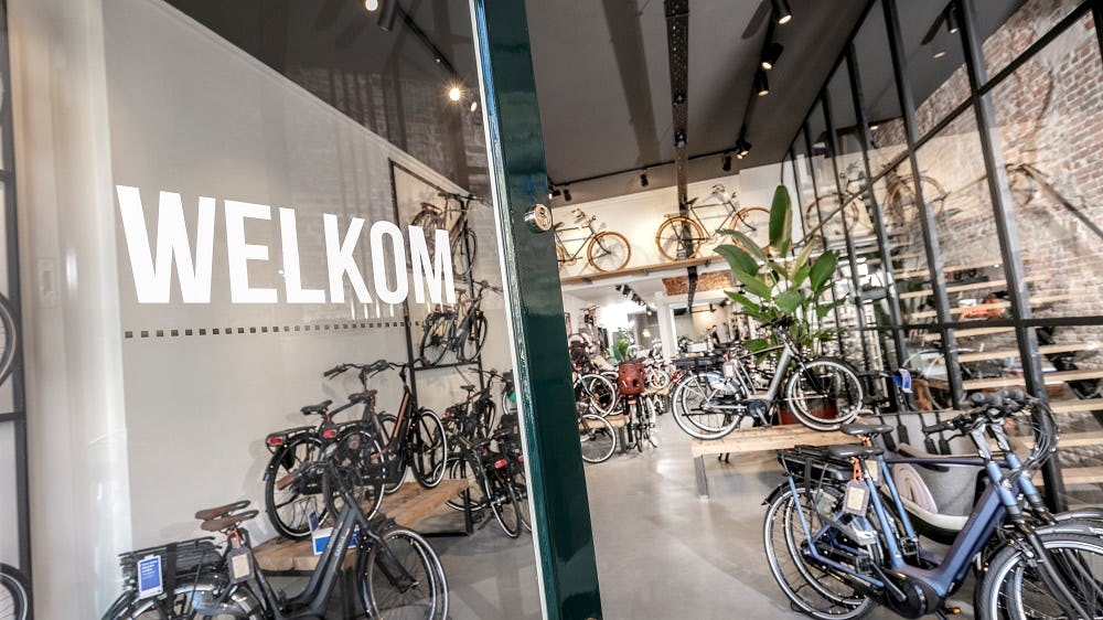 Het gaat er er bij gastvrijheid niet alleen om dat klanten zich welkom voelen. Het draait ook om luisteren, doorvragen en adviseren.