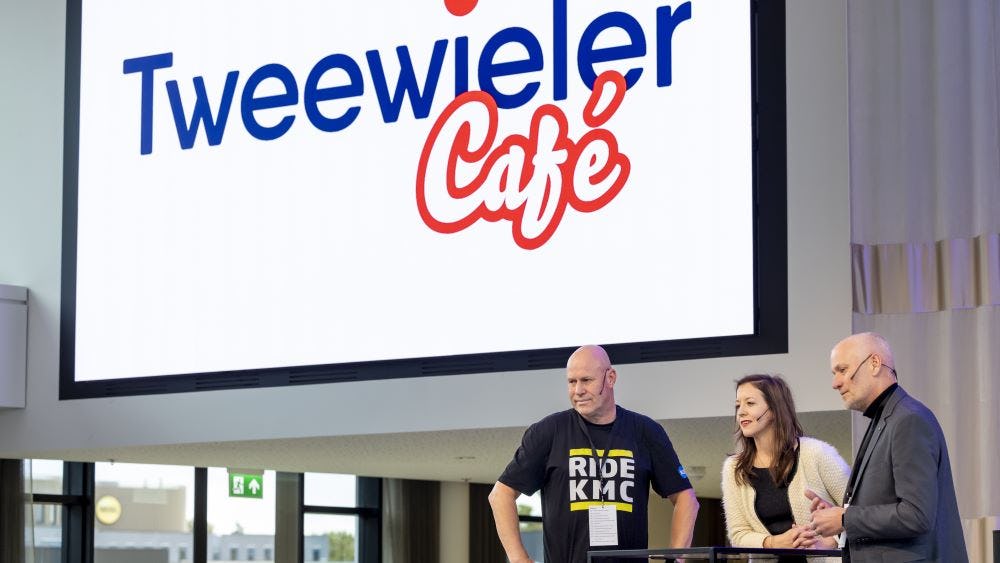 Tweewieler Café over sterke kettingen en fietsen voor zware mensen