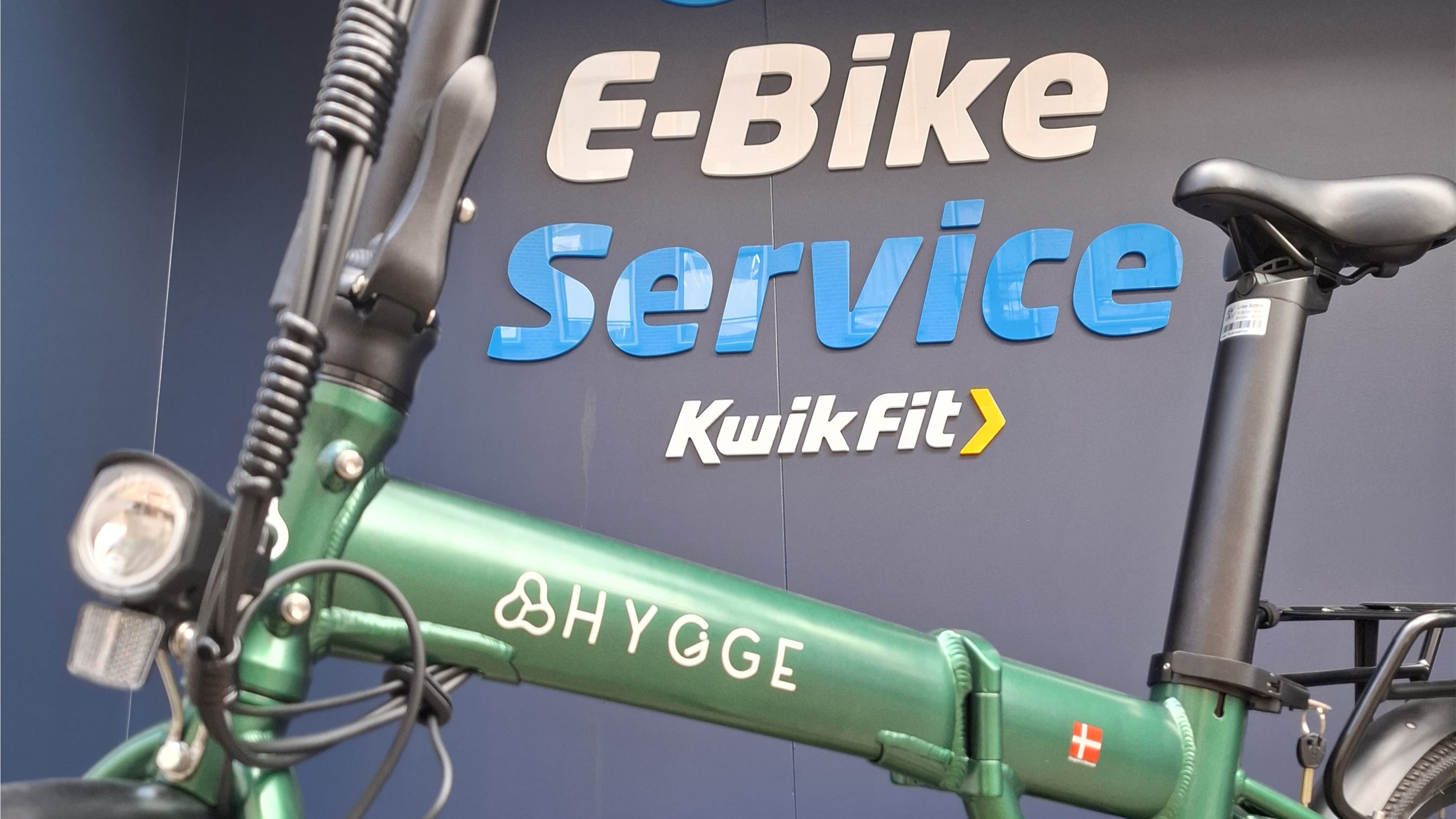 KwikFit breidt servicenetwerk uit: nu ook partner van Hygge Bikes