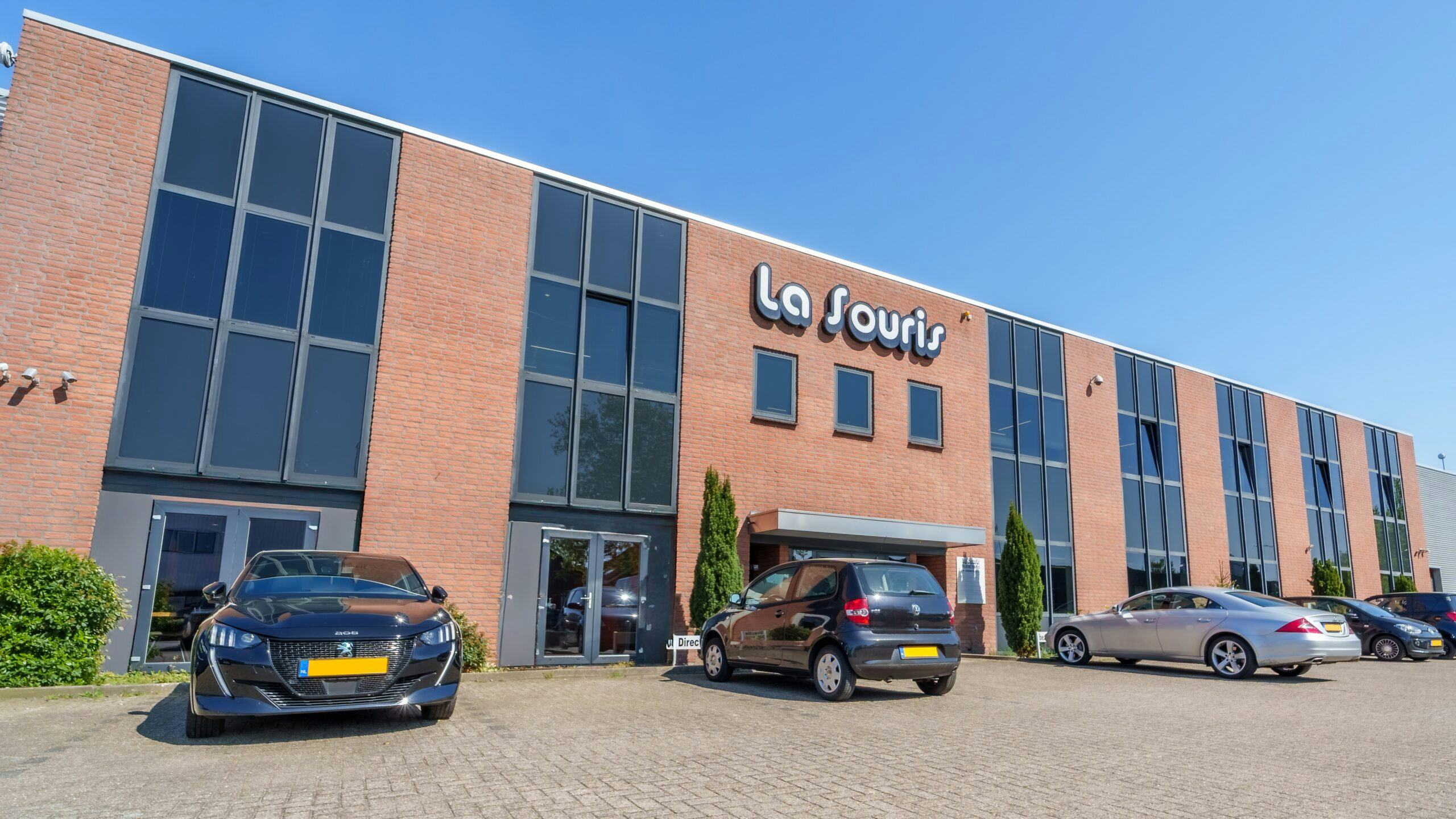 OM seponeert strafzaak tegen La Souris en heft beslag op fatbikes op