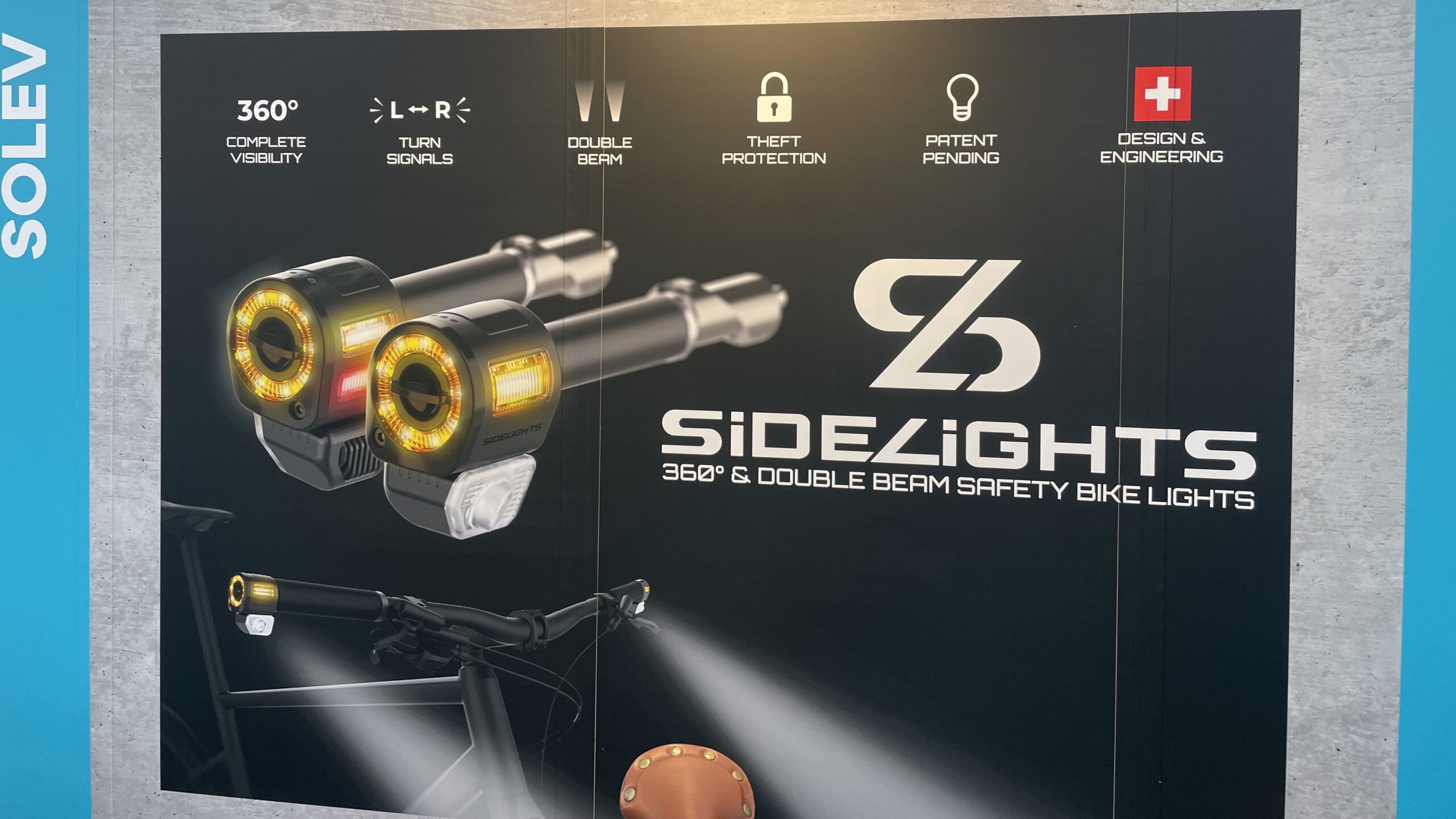 De start-up Solev toonde een richtingaanwijzers systeem.