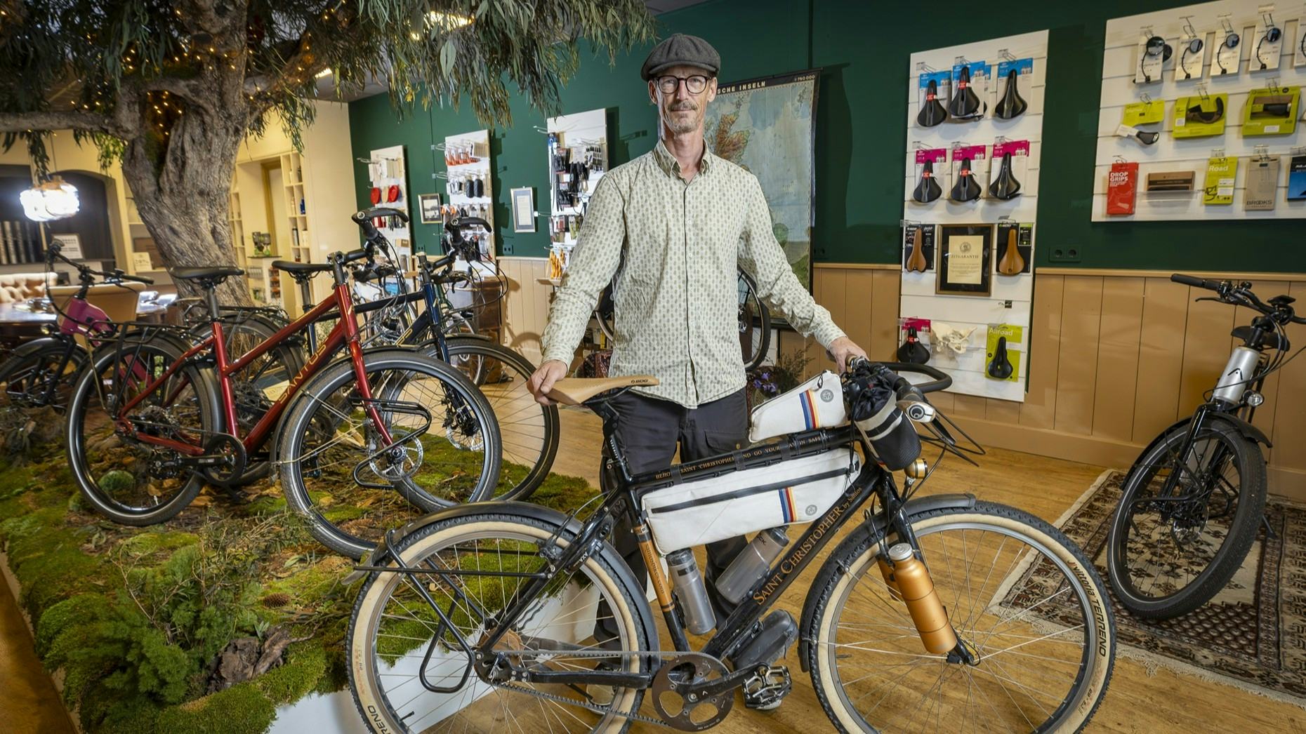 Binnenkijken bij Saint Christopher: Santos is de kurk waarop Saint Christopher drijft