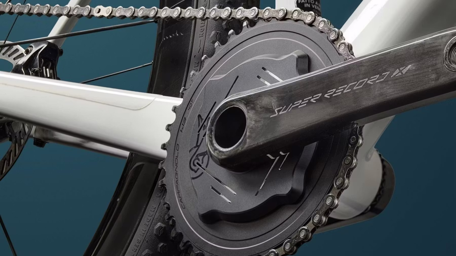 Campagnolo herhaalde dat de productie “Made in Italy" blijft. – Foto Campagnolo