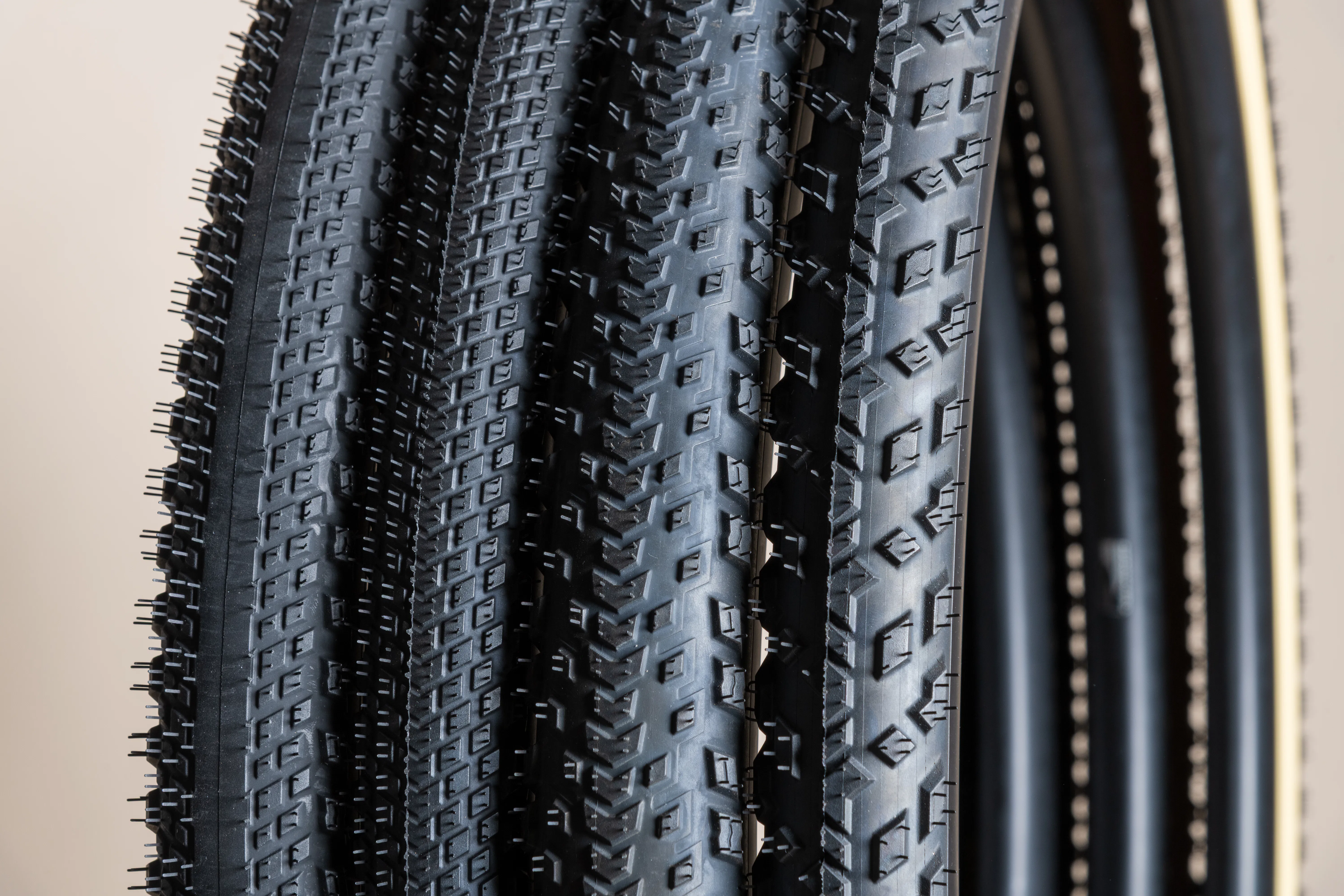 Pirelli presenteert nieuwe natuurrubber-gravelbanden